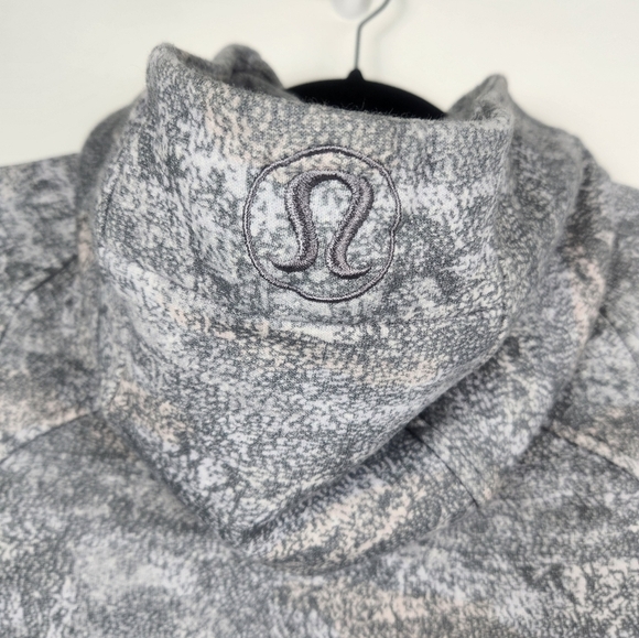 Sold - Picture 4 of 7